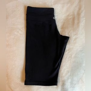 Lululemon biker shorts
